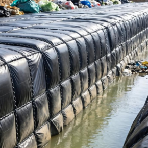 工业感染性废物填埋场土工膜如何筑牢防渗防线？