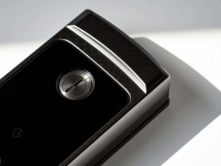 建筑五金智能门锁面板CNC加工