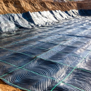 工业专用废物填埋场土工膜该如何选择与维护？