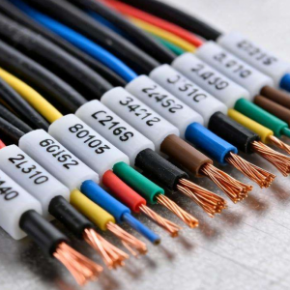 小型线束加工：精细工艺打造高效稳定的小型线解决方案