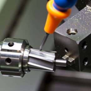 连接器车床加工