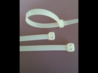 小批量CNC加工尼龙扎带扣