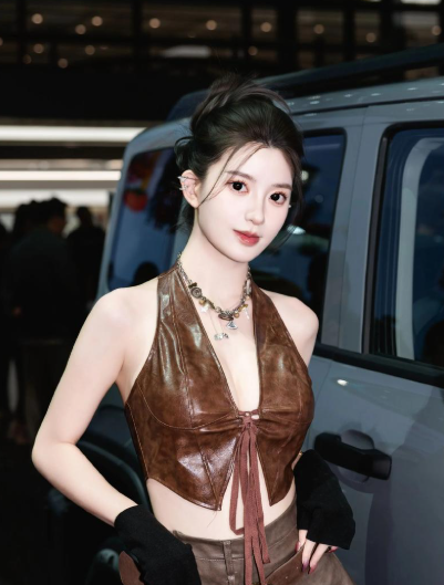 BB酱-车模美女BB酱资料大全