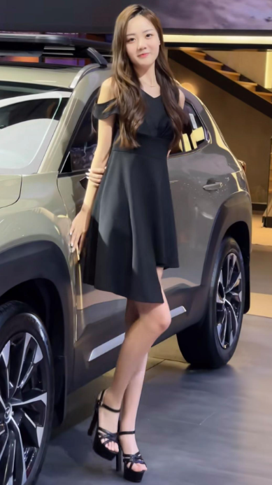 美女门门-车模门门详细资料