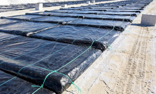 磷石膏砖厂原料场土工膜该如何选择与铺设?