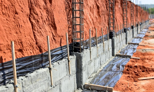 赤泥水泥土工膜如何提升工程防渗性能