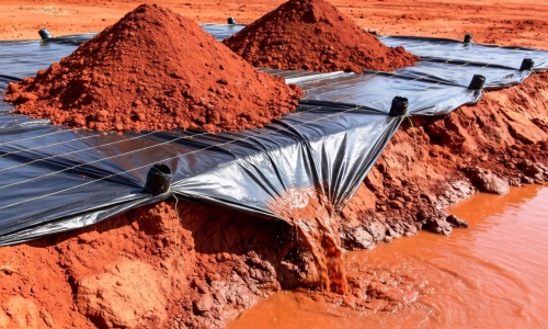 赤泥堆存场土工膜如何防止渗漏污染