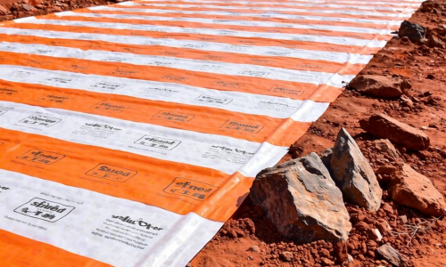 赤泥砌块厂原料场土工膜该如何选择与铺设？