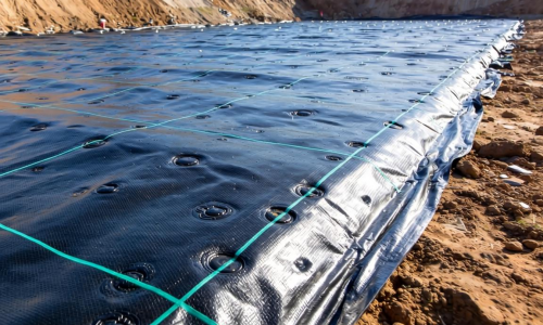 工业危险废物填埋场土工膜该如何选择与铺设？