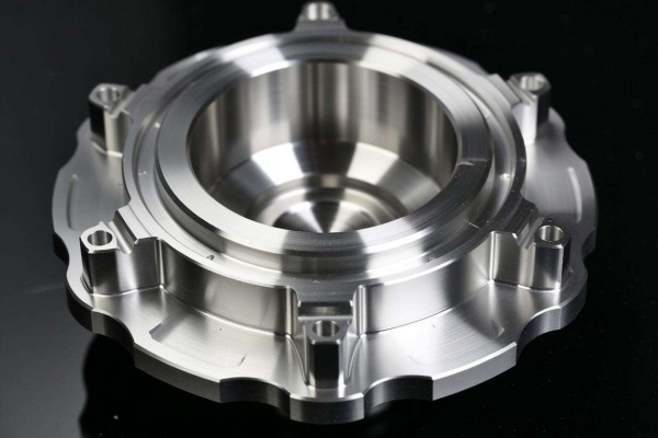 汽车发电机端盖CNC加工