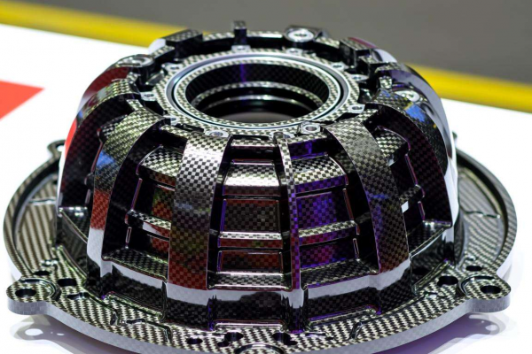 汽车电驱桥壳体CNC加工